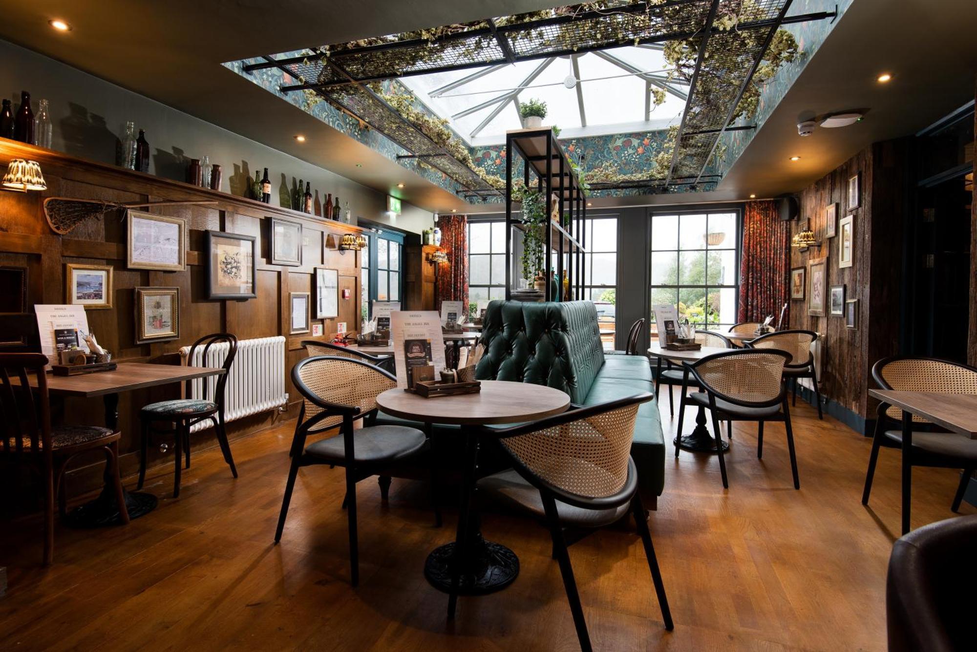 Oakbank At The Angel Inn - The Inn Collection Group วินเดอร์เมียร์ ภายนอก รูปภาพ