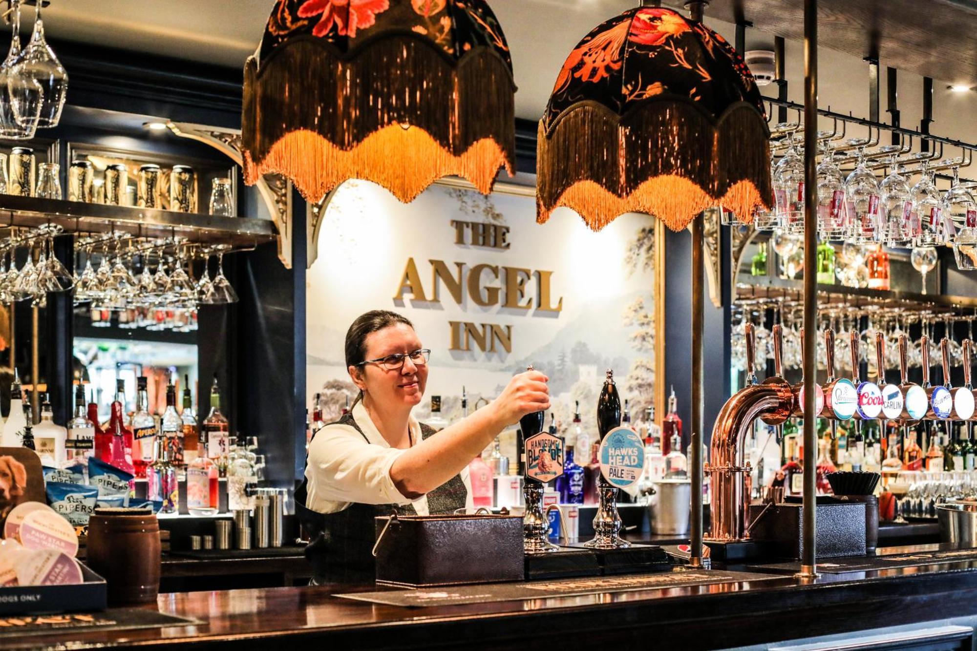 Oakbank At The Angel Inn - The Inn Collection Group วินเดอร์เมียร์ ภายนอก รูปภาพ