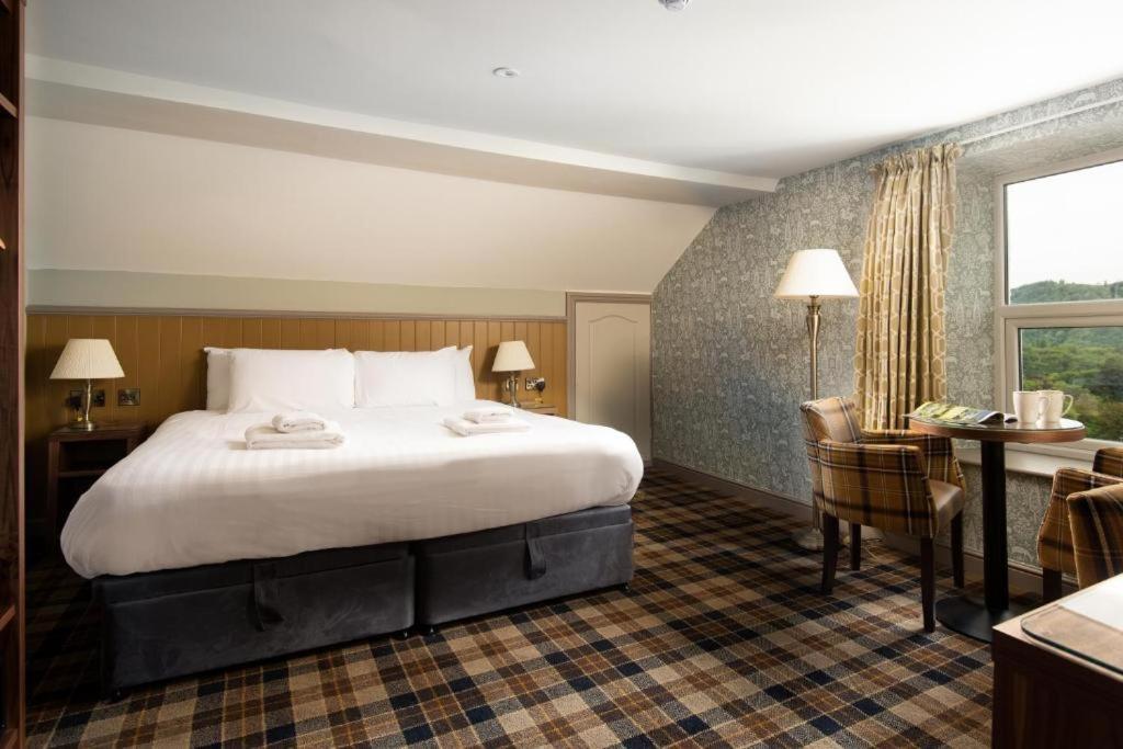 Oakbank At The Angel Inn - The Inn Collection Group วินเดอร์เมียร์ ภายนอก รูปภาพ